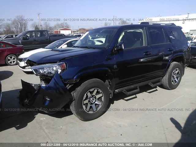 JTEBU5JR1H5473746 - 2017 TOYOTA 4RUNNER SR5 PREM/LTDL/TRAIL/TRD BLUE photo 2