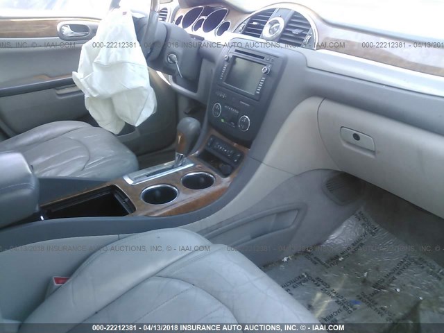 5GAKVBED3BJ140298 - 2011 BUICK ENCLAVE CXL ვერცხლისფერი ფოტო 5