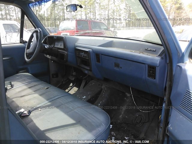 1FTHF26H1JNB48382 - 1988 FORD F250 BLUE photo 5