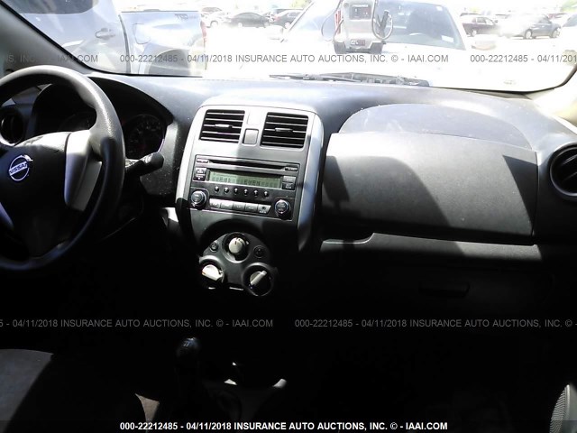 3N1CE2CP9EL393285 - 2014 NISSAN VERSA NOTE S/S PLUS/SV/SL GRAY photo 5