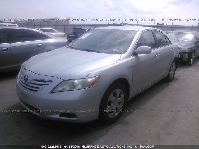 4T1BE46K18U228020 - 2008 TOYOTA CAMRY CE/LE/XLE/SE SILVER photo 2