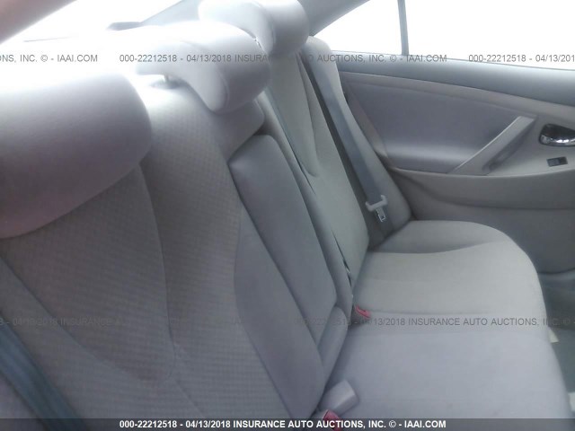 4T1BE46K18U228020 - 2008 TOYOTA CAMRY CE/LE/XLE/SE SILVER photo 8