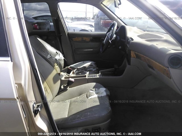 WBAHD6318PBJ87689 - 1993 BMW 525 I AUTOMATIC GOLD photo 5