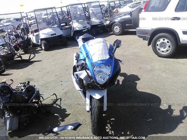 JS1GR7MA6B2101240 - 2011 SUZUKI GSX750 WHITE photo 5