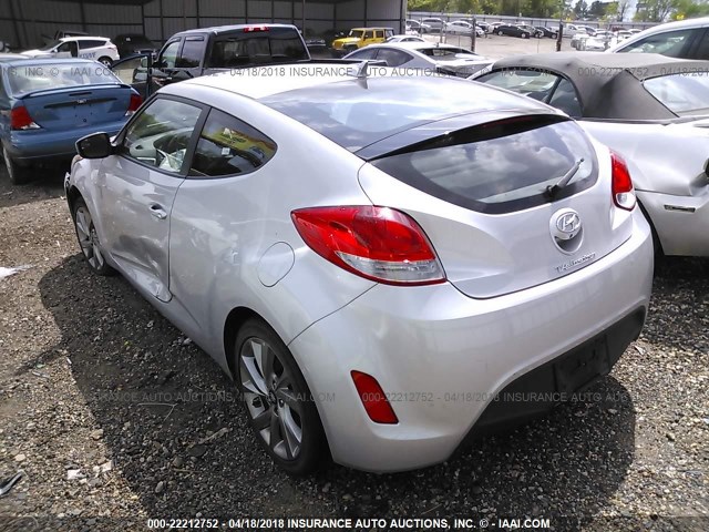 KMHTC6AD1HU310473 - 2017 HYUNDAI VELOSTER SILVER photo 3