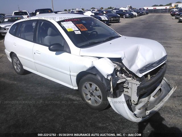 KNADC163026071714 - 2002 KIA RIO CINCO WHITE photo 1