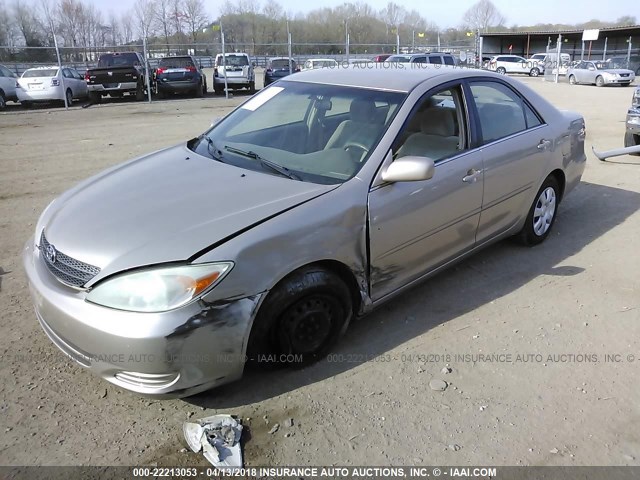 4T1BE32K64U301117 - 2004 TOYOTA CAMRY LE/XLE/SE ოქროსფერი ფოტო 2