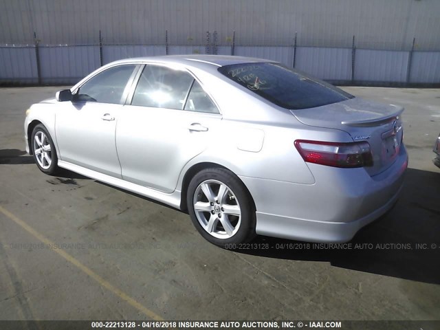 4T1BE46K27U726824 - 2007 TOYOTA CAMRY NEW GENERAT CE/LE/XLE/SE SILVER photo 3
