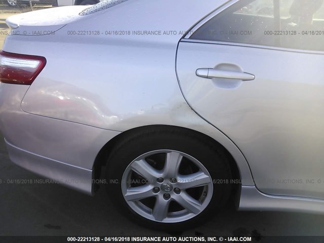 4T1BE46K27U726824 - 2007 TOYOTA CAMRY NEW GENERAT CE/LE/XLE/SE SILVER photo 6