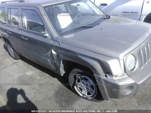 1J8FT28098D737342 - 2008 JEEP PATRIOT SPORT TAN photo 6