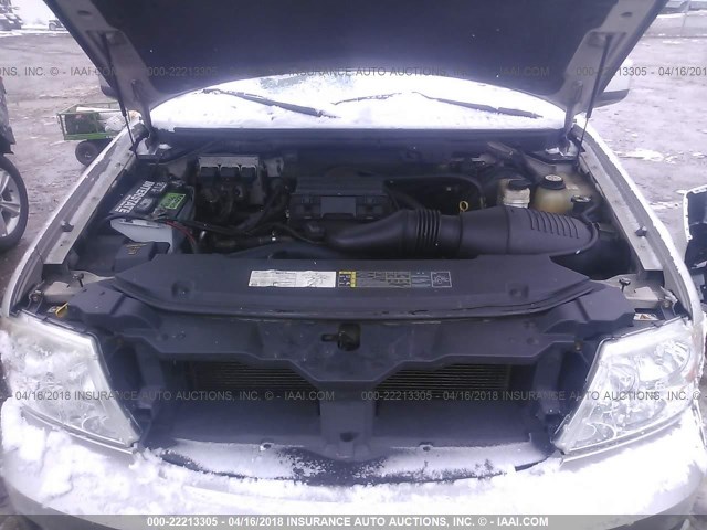 5LMFU285X5LJ13494 - 2005 LINCOLN NAVIGATOR ვერცხლისფერი ფოტო 10