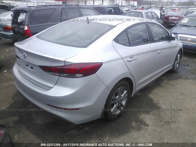 5NPD84LF4JH274579 - 2018 HYUNDAI ELANTRA SEL/VALUE/LIMITED SILVER photo 4