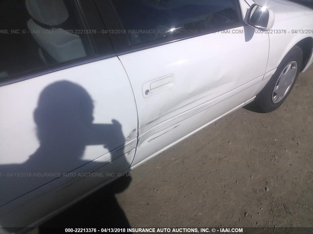 4T1BG22K1YU930441 - 2000 TOYOTA CAMRY CE/LE/XLE 白色 照片 6