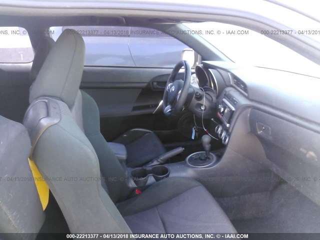 JTKJF5C77B3005182 - 2011 TOYOTA SCION TC 银色 照片 5