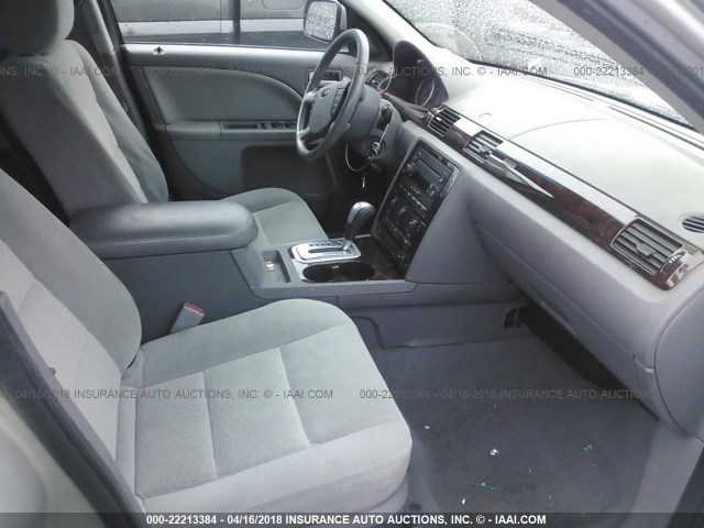 1FAHP24177G163992 - 2007 FORD FIVE HUNDRED SEL SILVER photo 5