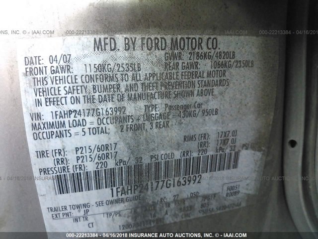 1FAHP24177G163992 - 2007 FORD FIVE HUNDRED SEL SILVER photo 9