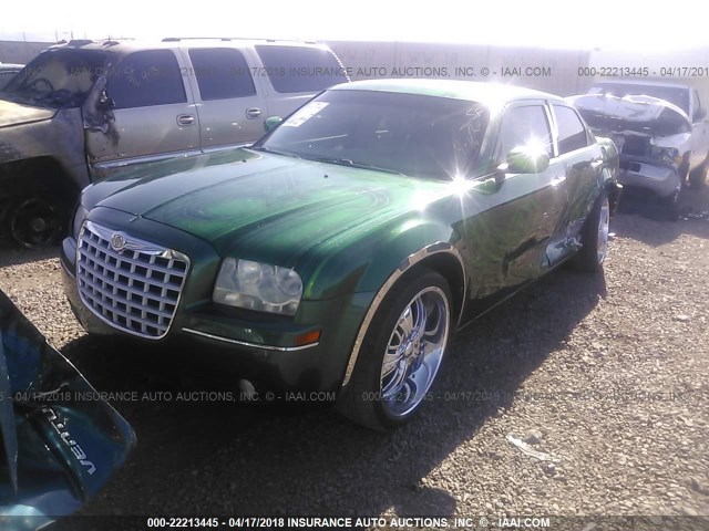 2C3KA53GX6H525698 - 2006 CHRYSLER 300 TOURING GREEN photo 2