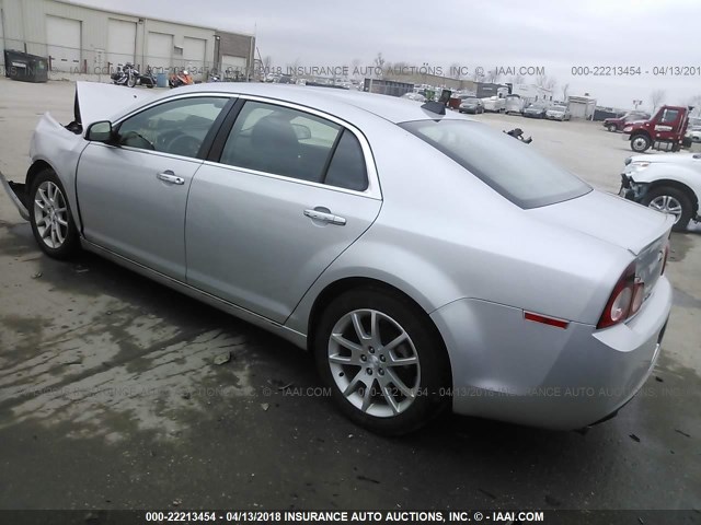 1G1ZG5E79CF283417 - 2012 CHEVROLET MALIBU LTZ 银色 照片 3