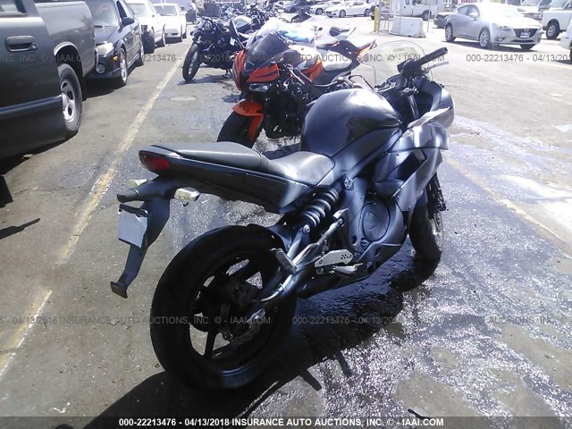 JKAEXEC16BDA65611 - 2011 KAWASAKI EX650 C 黑色 照片 4