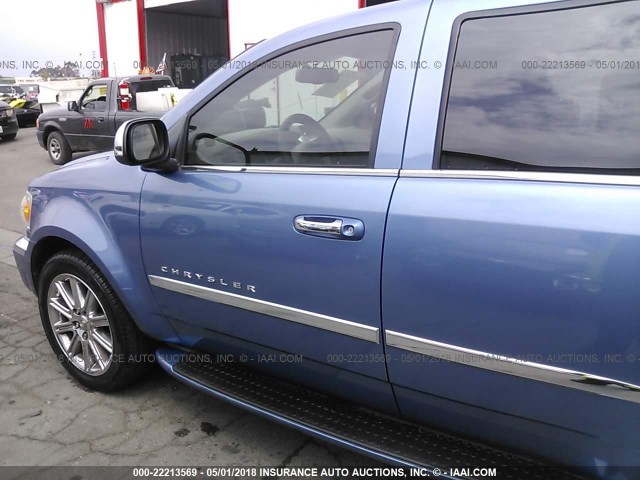 1A8HX58278F104987 - 2008 CHRYSLER ASPEN LIMITED Light Blue photo 6