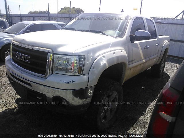 3GTP2WE37BG148773 - 2011 GMC SIERRA K1500 SLT WHITE photo 2