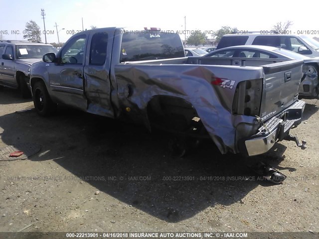 2GTEK190081217735 - 2008 GMC SIERRA K1500 GRAY photo 3