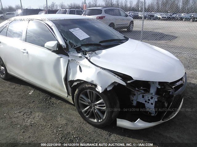 4T1BF1FK8GU128720 - 2016 TOYOTA CAMRY LE/XLE/SE/XSE WHITE photo 6