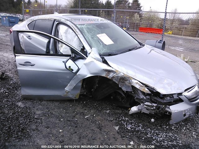 19UUB2F52HA000065 - 2017 ACURA TLX TECH SILVER photo 6