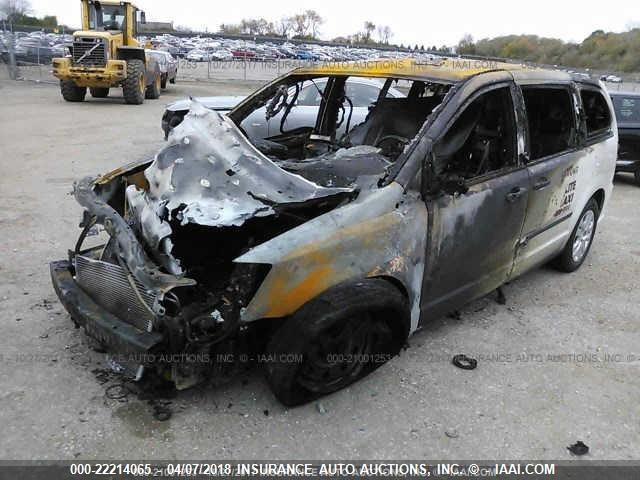 2C4RDGBG8ER466643 - 2014 DODGE GRAND CARAVAN SE WHITE photo 2