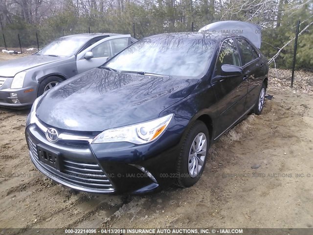 4T1BF1FKXHU373178 - 2017 TOYOTA CAMRY LE/XLE/SE/XSE BLACK photo 2