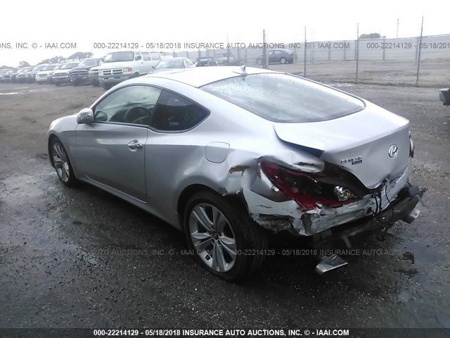 KMHHU6KH9BU045992 - 2011 HYUNDAI GENESIS COUPE 3.8L GRAY photo 3