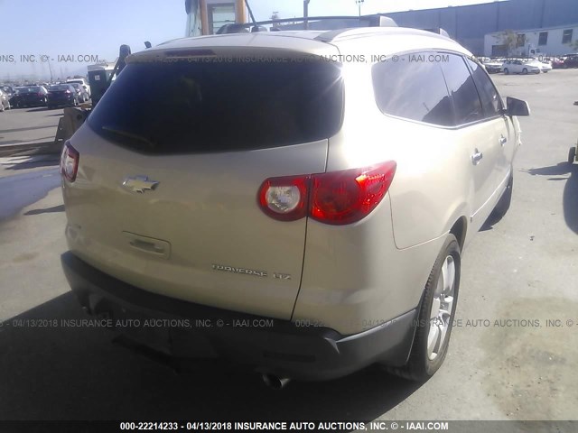 1GNLVHED6AS133092 - 2010 CHEVROLET TRAVERSE LTZ GOLD photo 4