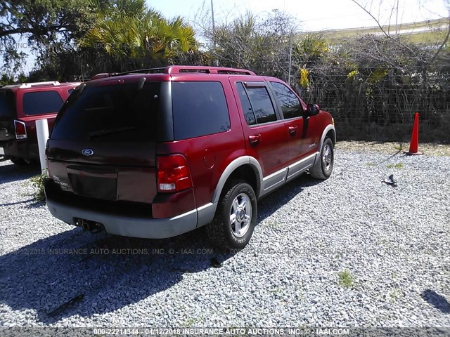 1FMZU63E82UA55616 - 2002 FORD EXPLORER XLT RED photo 4