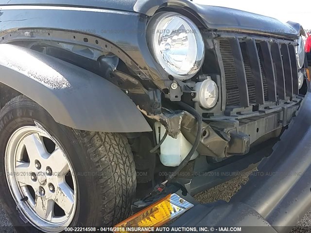 1J4GK48K96W228438 - 2006 JEEP LIBERTY SPORT 灰色 照片 6