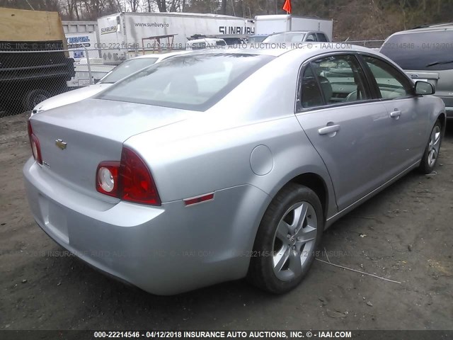 1G1ZA5E11BF125827 - 2011 CHEVROLET MALIBU LS 银色 照片 4