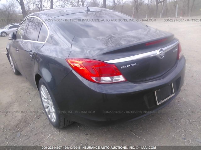 2G4GR5EK4C9166040 - 2012 BUICK REGAL BLACK photo 3