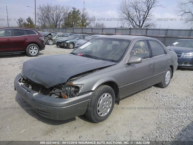 4T1BG22K9WU311647 - 1998 TOYOTA CAMRY CE/LE/XLE GRAY photo 2