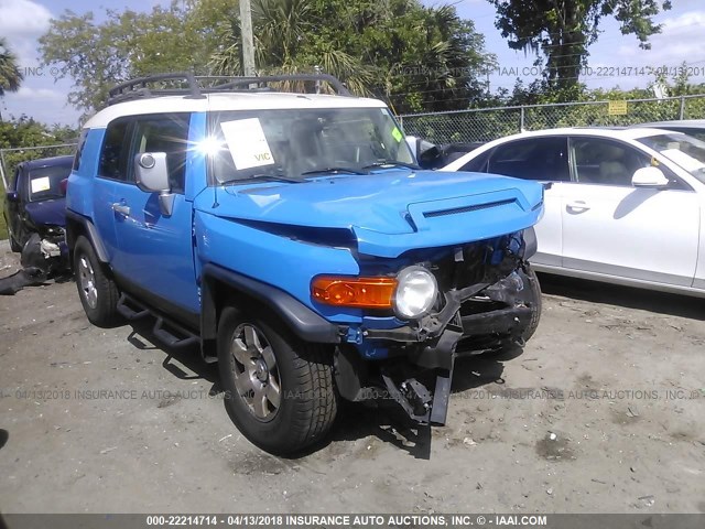 JTEZU11F870006140 - 2007 TOYOTA FJ CRUISER BLUE photo 1