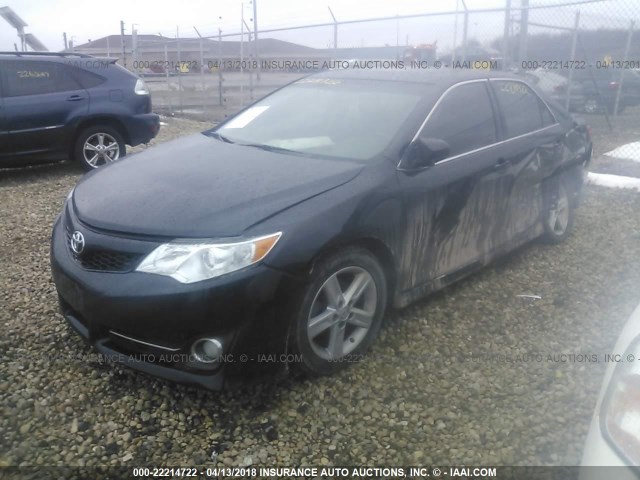 4T1BF1FK2CU564196 - 2012 TOYOTA CAMRY SE/LE/XLE ლურჯი ფოტო 2