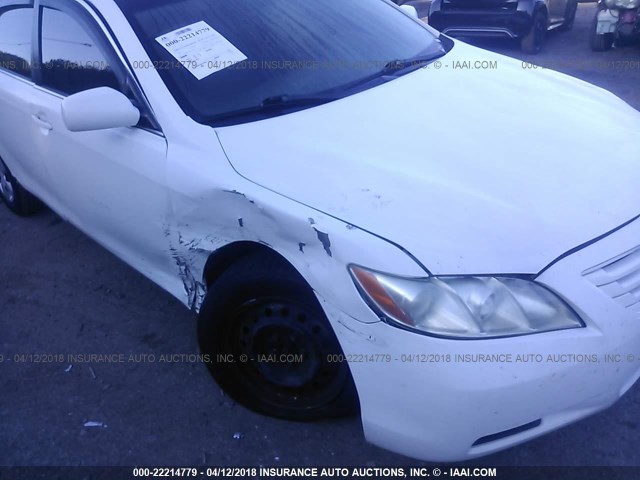 4T1BE46K57U708740 - 2007 TOYOTA CAMRY NEW GENERAT CE/LE/XLE/SE WHITE photo 6