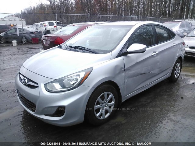 KMHCT4AE6CU211248 - 2012 HYUNDAI ACCENT GLS/GS SILVER photo 2