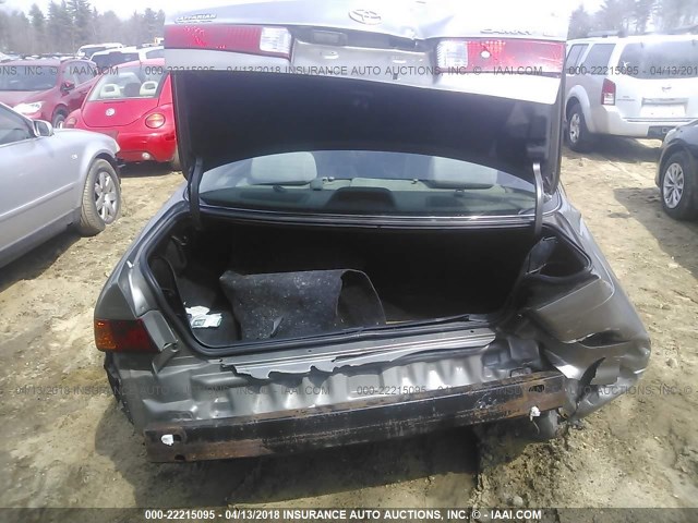 JT2BG22K5Y0447555 - 2000 TOYOTA CAMRY CE/LE/XLE ბეჟი ფოტო 6