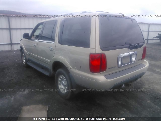 5LMPU28L0WLJ18563 - 1998 LINCOLN NAVIGATOR TAN photo 3