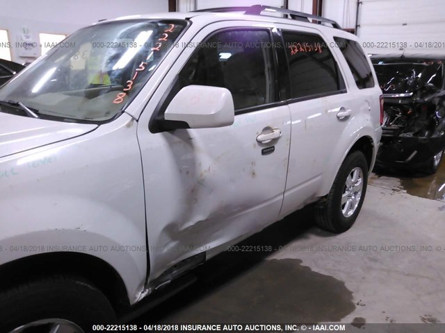 1FMCU9E72BKA39462 - 2011 FORD ESCAPE LIMITED WHITE photo 6