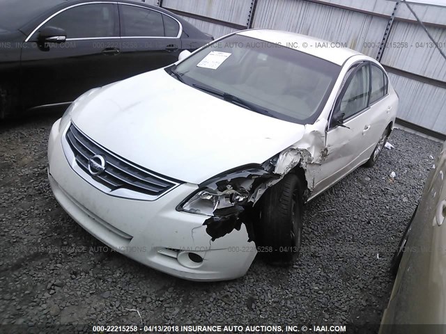 1N4AL2AP2CN429186 - 2012 NISSAN ALTIMA S WHITE photo 2