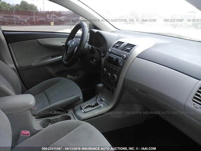 JTDBU4EE9B9161907 - 2011 TOYOTA COROLLA S/LE SILVER photo 5