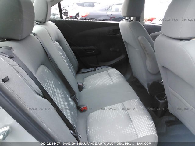 1G1JB5SH3H4145691 - 2017 CHEVROLET SONIC LS 银色 照片 8