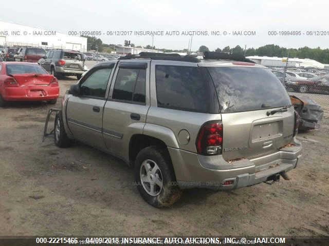 1GNDT13S522241515 - 2002 CHEVROLET TRAILBLAZER  GRAY photo 3