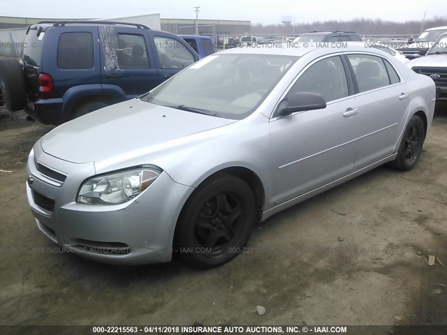 1G1ZG57B29F203417 - 2009 CHEVROLET MALIBU LS 银色 照片 2