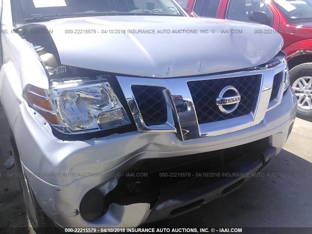 1N6AD0ER5JN715504 - 2018 NISSAN FRONTIER S/SV/SL/PRO-4X SILVER photo 6